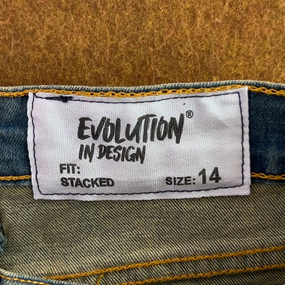 Evolution In Design Boys Size 14 Blue Gothic Patch Stacked Fit Jeans NWT